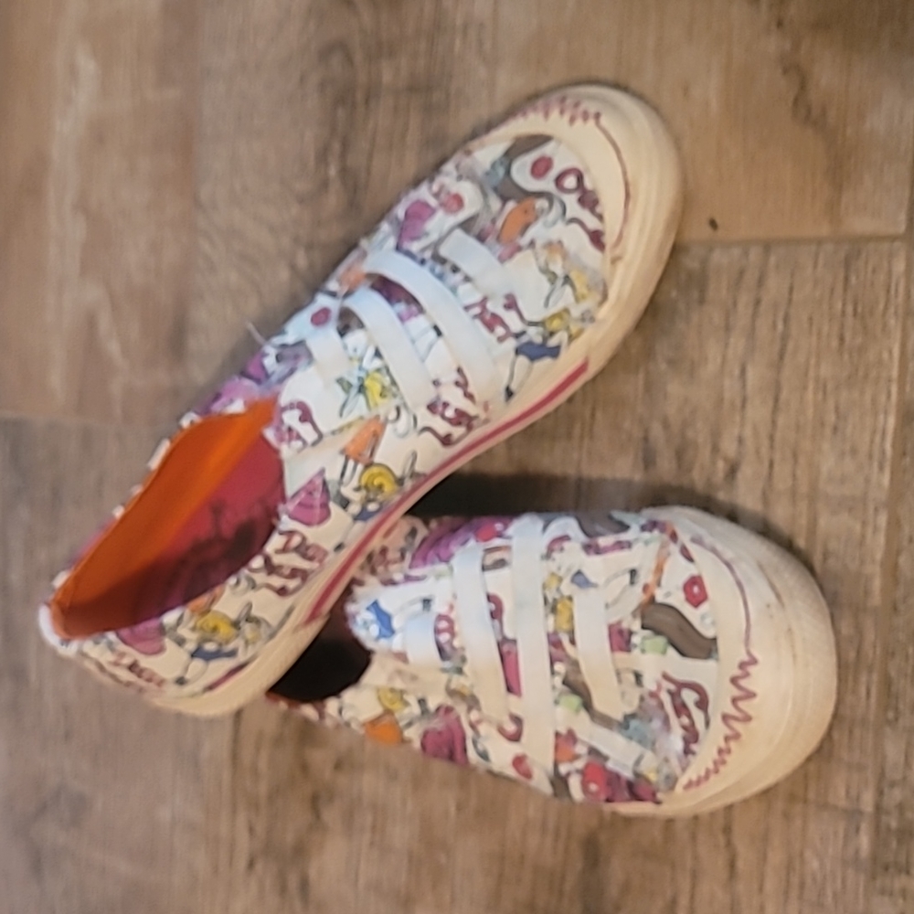 Rock & Candy woman's size 10 Trippy slip on shoes